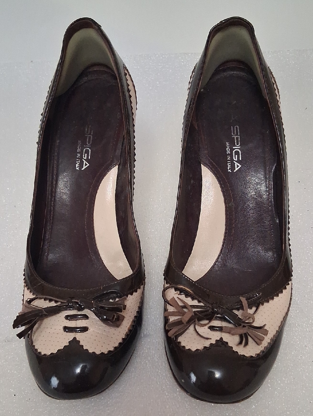 Women's Retro Via Spiga Two-Tone Leather Pumps